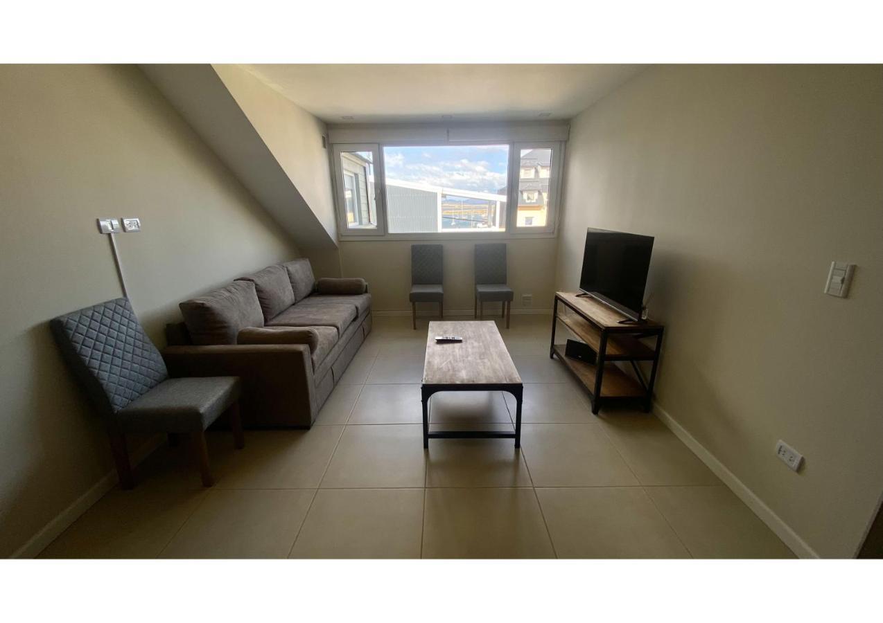 Gray Fox Apartments San Martin Ушуая Екстериор снимка