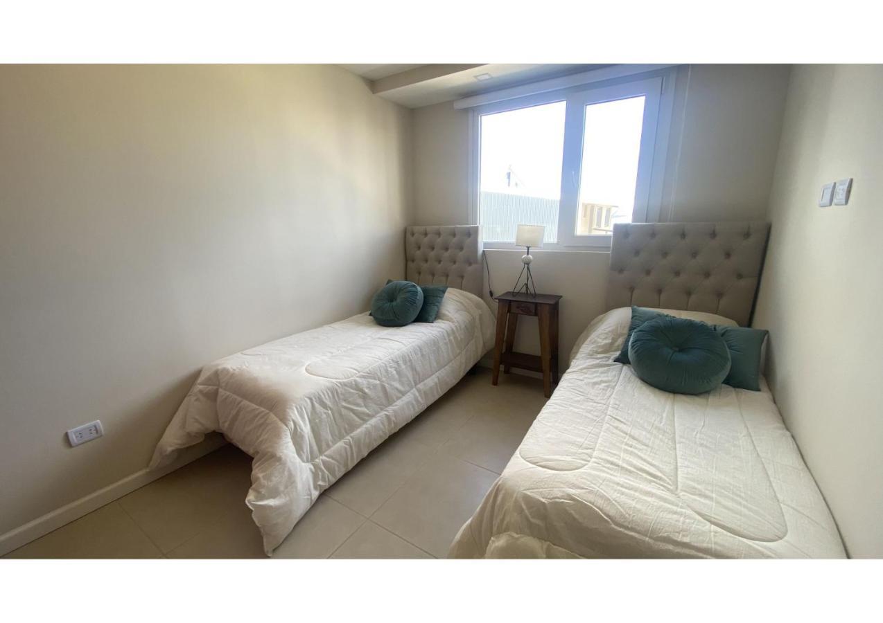 Gray Fox Apartments San Martin Ушуая Екстериор снимка