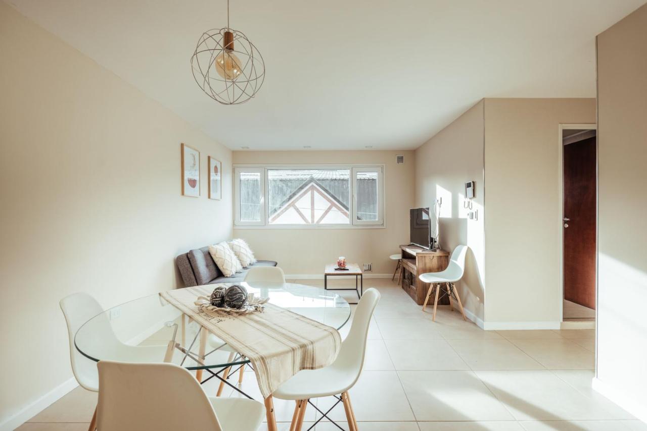 Gray Fox Apartments San Martin Ушуая Екстериор снимка